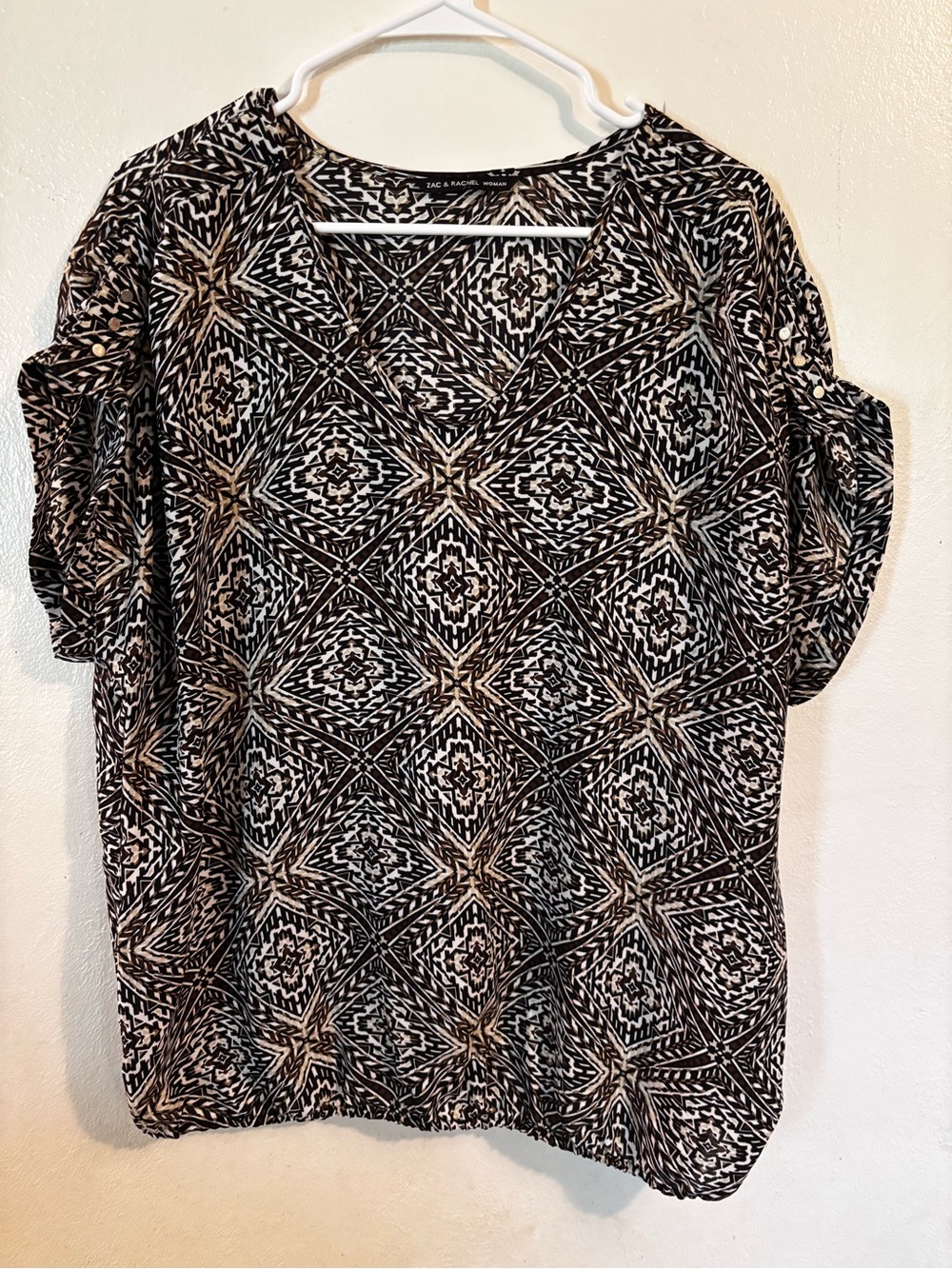 Zac & Rachel Black and White Geometric V-Neck Blouse